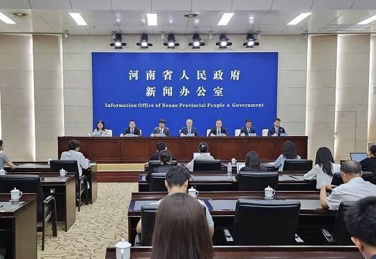 北京配资公司 河南消费外贸“双引擎”发力 “缤纷夏日”点燃消费热
